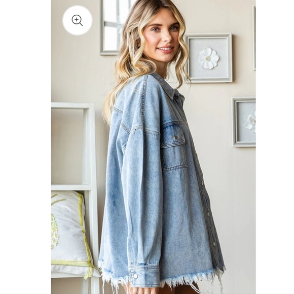 First Love Denim Smiley Face Embroidered Shacket Jacket Size Large NWOT - Picture 3 of 11